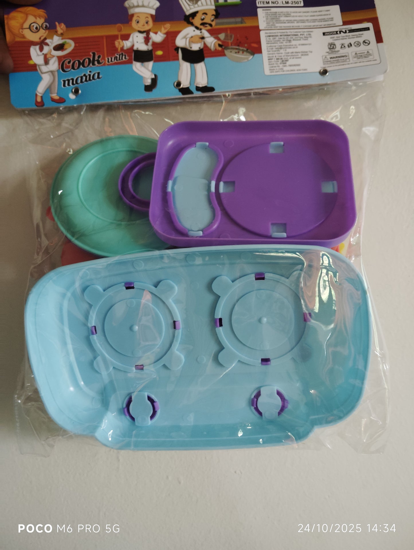 Mini Chef Kitchen Accessories - Pots, Pans & Food Set