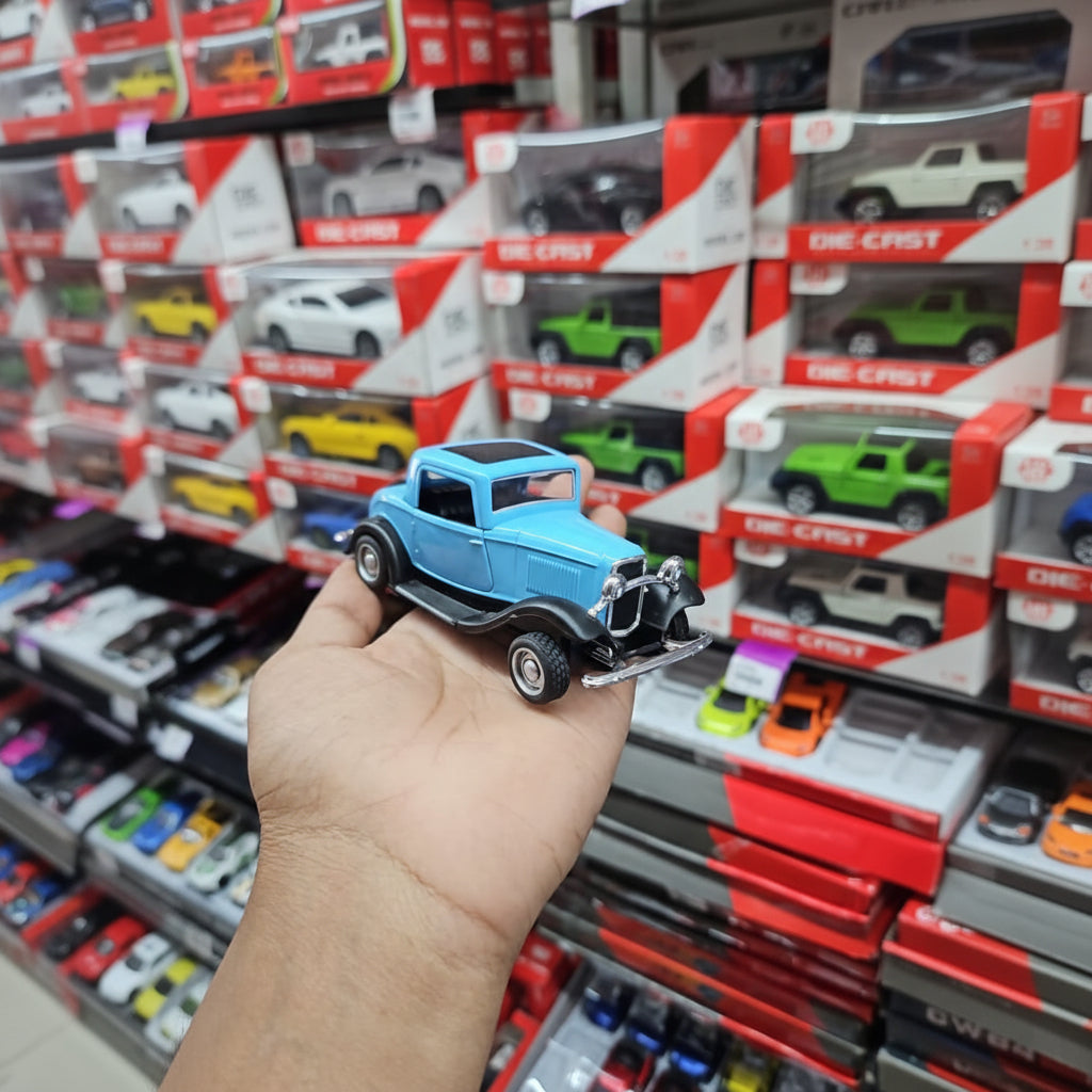 Vintage Classic Die-Cast Car | Metal Retro Model Toy