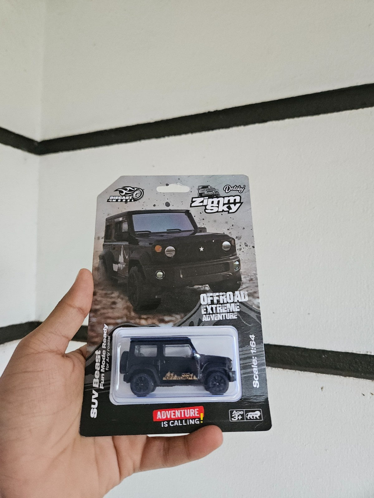 Detsky ZIMMSKY 1:64 Die-Cast SUV Car Model - Prepaid only