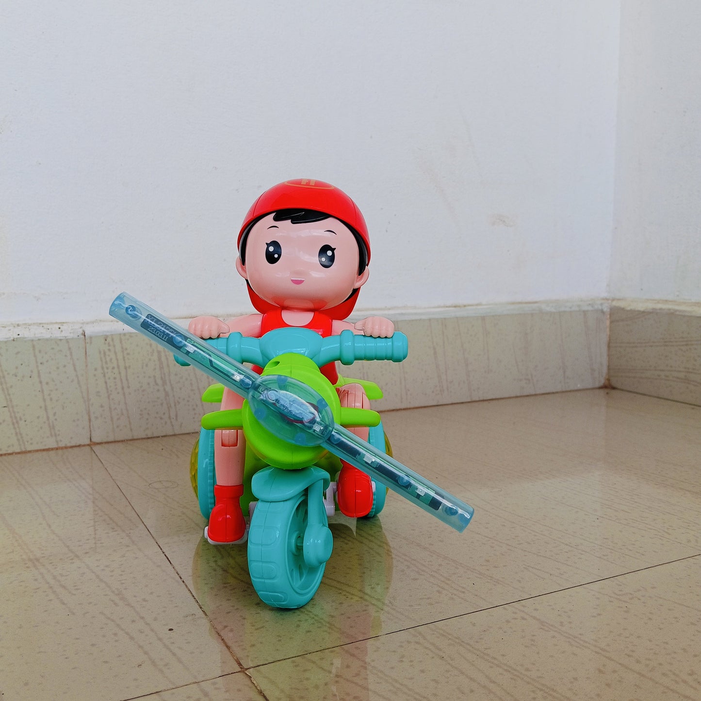 Cool Tricycles Stunt Toy – 360° Rotating Light & Music (3+)